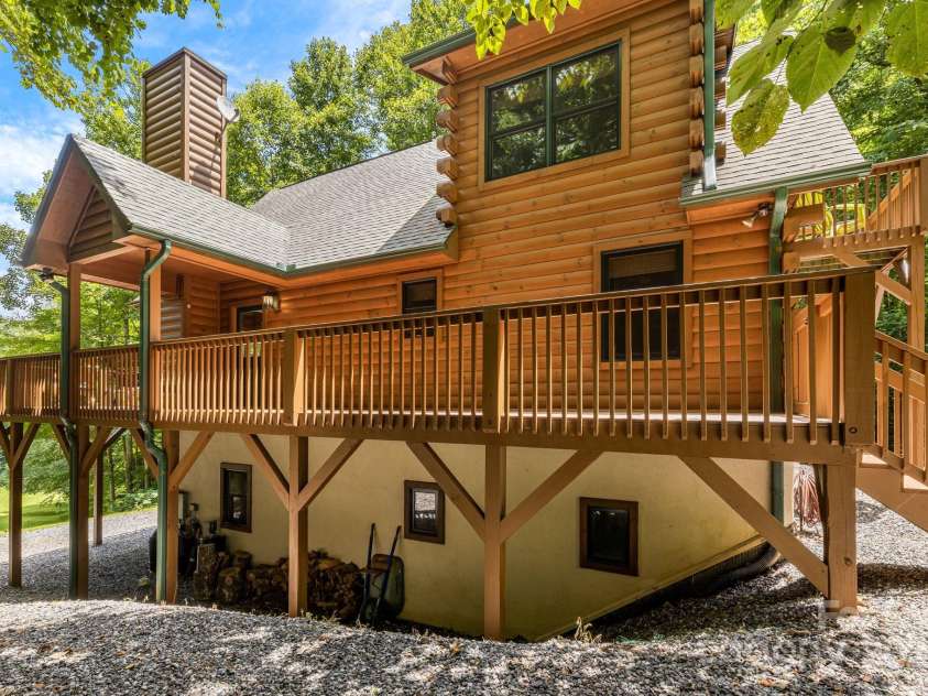 3617 Lonesome Mountain Road, Marshall, NC 28753.  MLS# CAR4281423, YatesRealty ID 27667. 