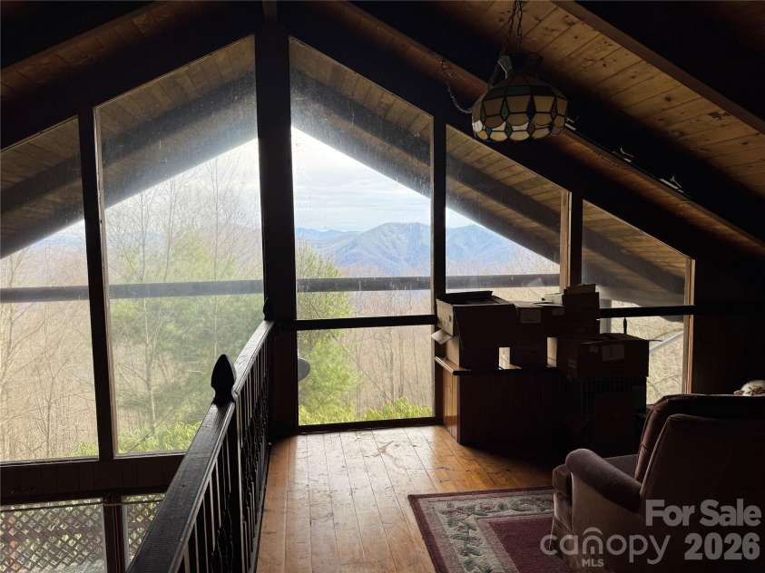 2085 Laurel Ridge, Maggie Valley, NC 28751.  MLS# CAR4384764, YatesRealty ID 27669. 