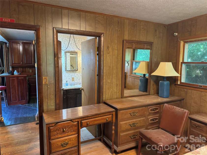 2085 Laurel Ridge, Maggie Valley, NC 28751.  MLS# CAR4384764, YatesRealty ID 27669. 
