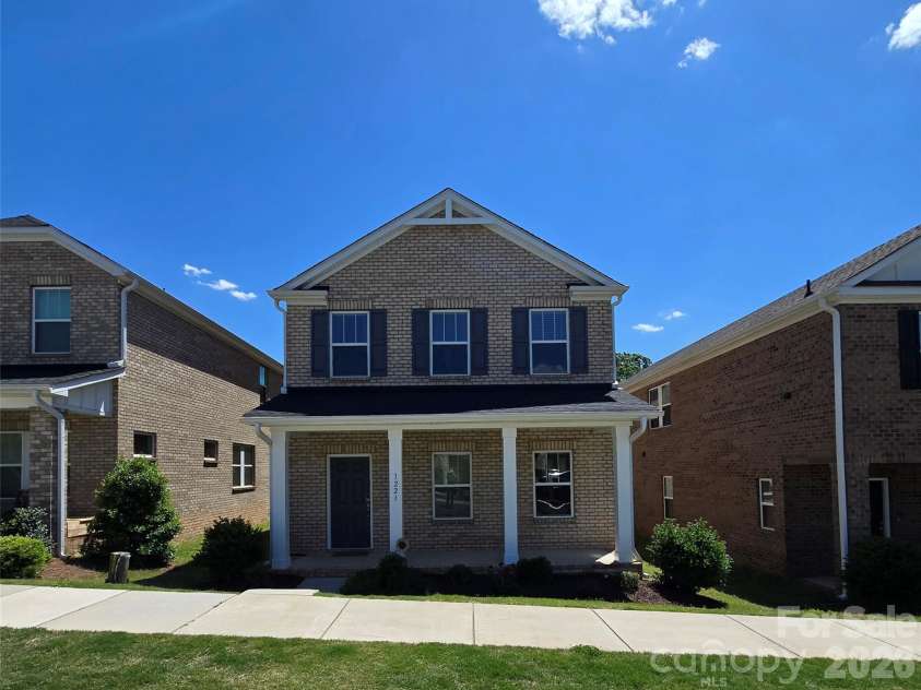 1221 Colgher Street, Charlotte, NC 28227.  MLS# CAR4383446, YatesRealty ID 2767. 