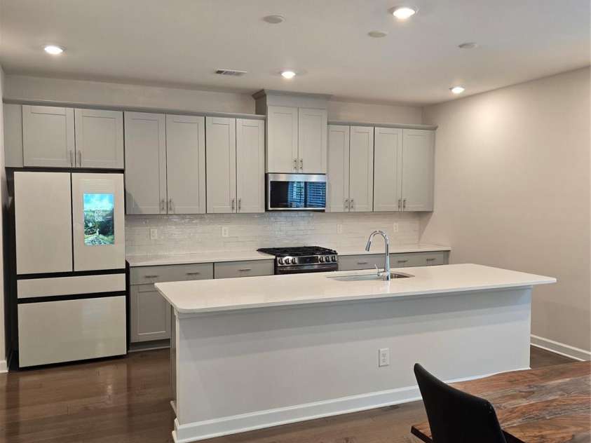 1221 Colgher Street, Charlotte, NC 28227.  MLS# CAR4383446, YatesRealty ID 2767. 