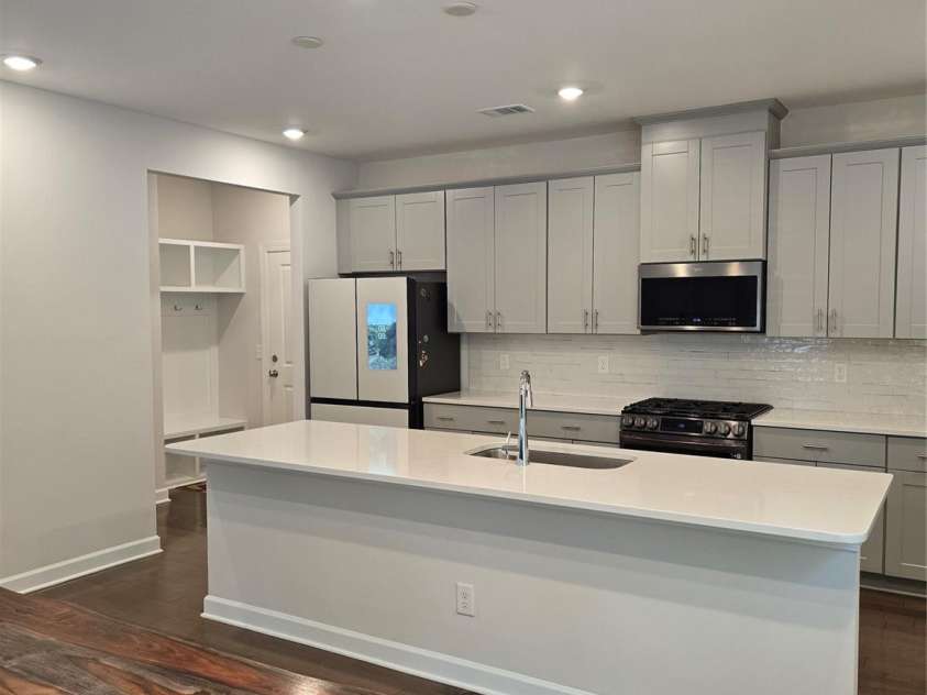 1221 Colgher Street, Charlotte, NC 28227.  MLS# CAR4383446, YatesRealty ID 2767. 