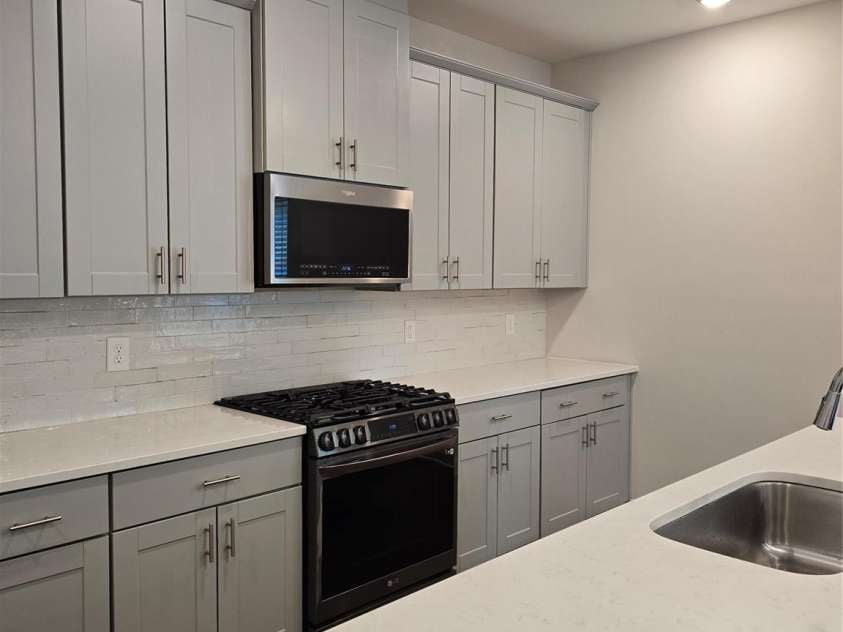 1221 Colgher Street, Charlotte, NC 28227.  MLS# CAR4383446, YatesRealty ID 2767. 