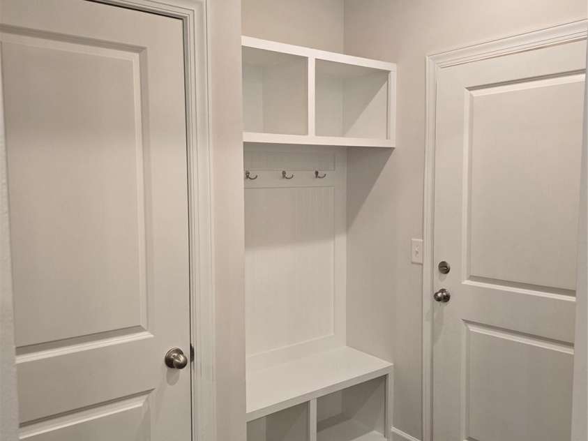 1221 Colgher Street, Charlotte, NC 28227.  MLS# CAR4383446, YatesRealty ID 2767. 