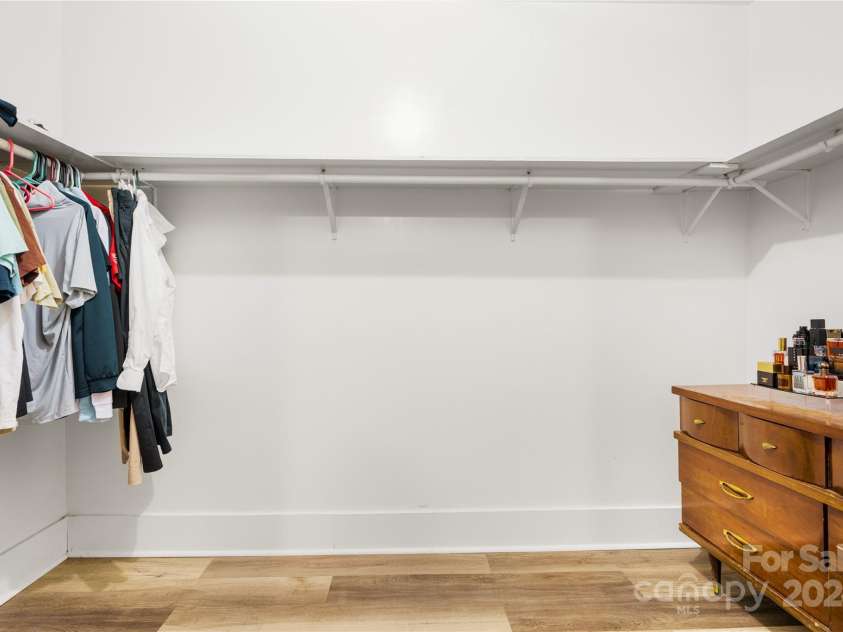 3635 Tryon Courthouse Road, Cherryville, NC 28021.  MLS# CAR4197804, YatesRealty ID 2767. Walk-In Closet
