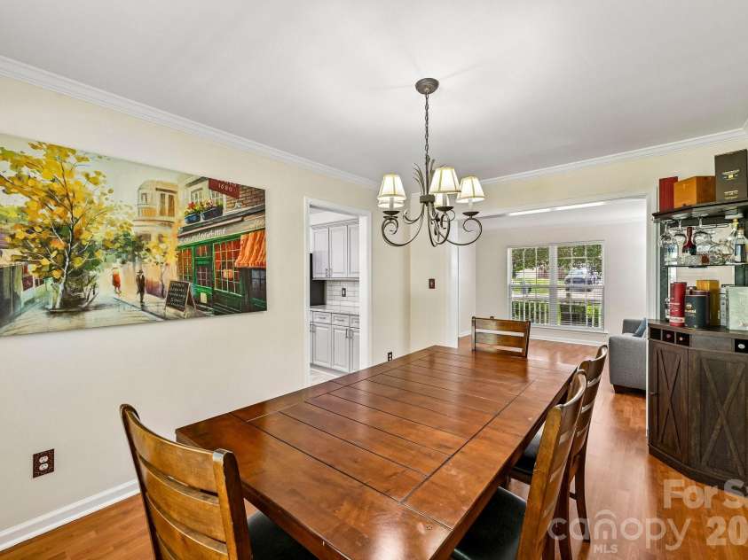 127 Elrosa Road, Mooresville, NC 28115.  MLS# CAR4385787, YatesRealty ID 27671. 