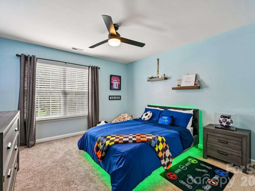 127 Elrosa Road, Mooresville, NC 28115.  MLS# CAR4385787, YatesRealty ID 27671. 