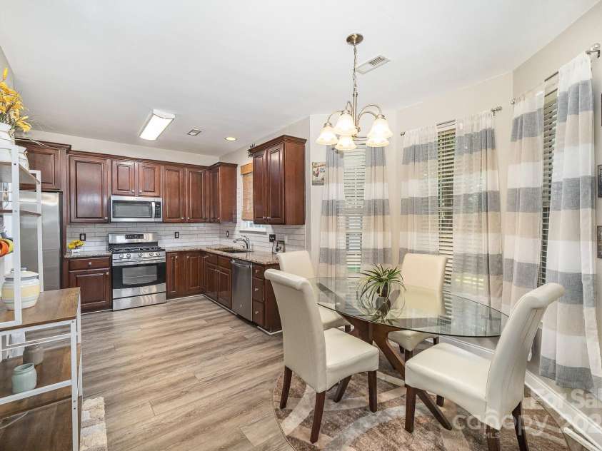 12718 Windyedge Road, Huntersville, NC 28078.  MLS# CAR4274646, YatesRealty ID 27671. 