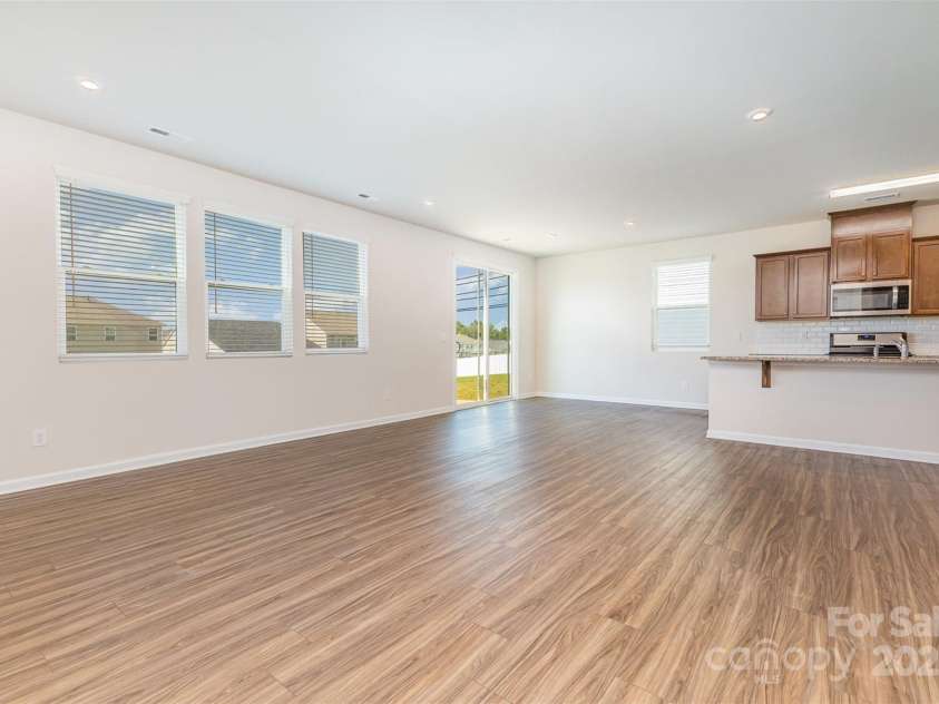 3147 Cheyney Park Drive, Charlotte, NC 28269.  MLS# CAR4280157, YatesRealty ID 27673. 