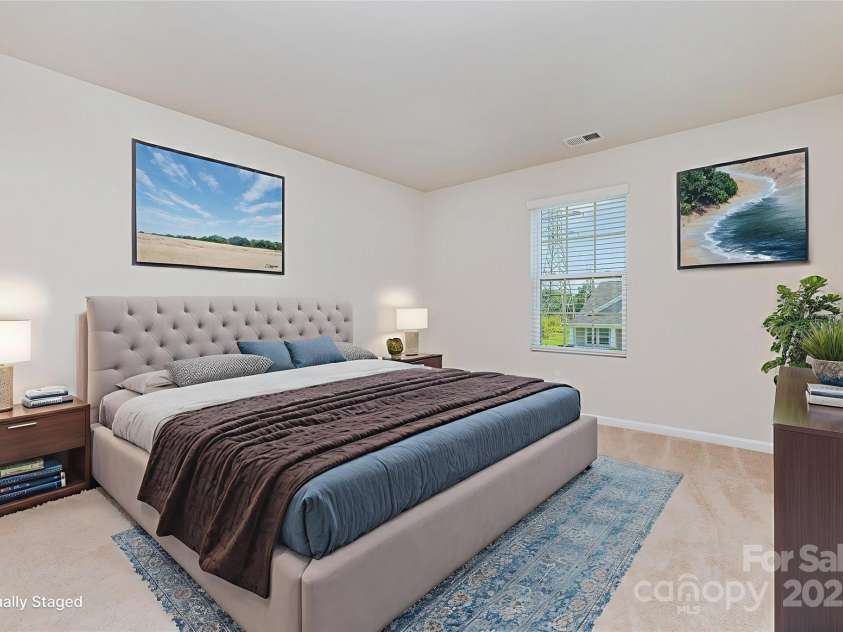 3147 Cheyney Park Drive, Charlotte, NC 28269.  MLS# CAR4280157, YatesRealty ID 27673. 