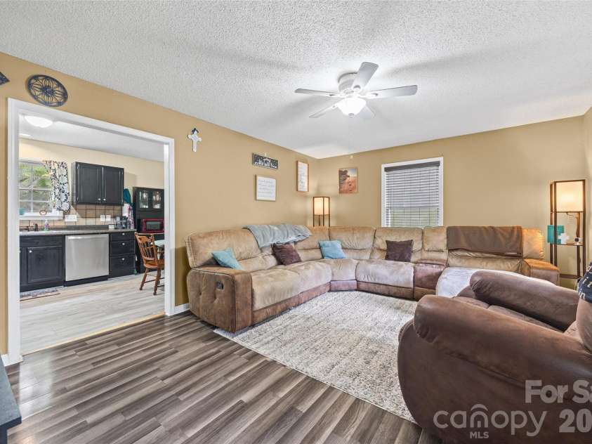 30 Seventh Street, York, SC 29745.  MLS# CAR4387383, YatesRealty ID 27676. 