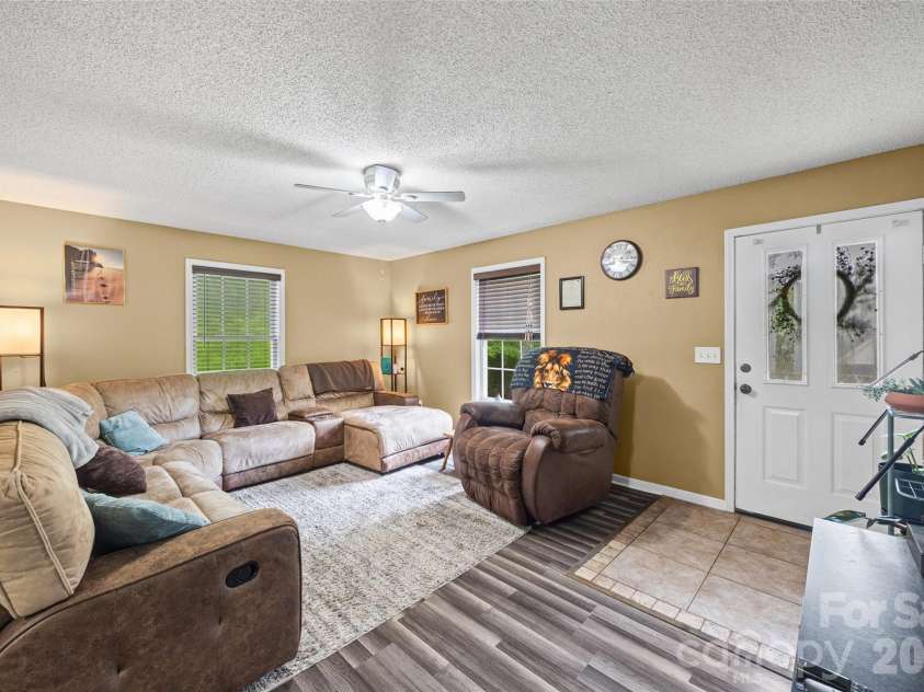 30 Seventh Street, York, SC 29745.  MLS# CAR4387383, YatesRealty ID 27676. 