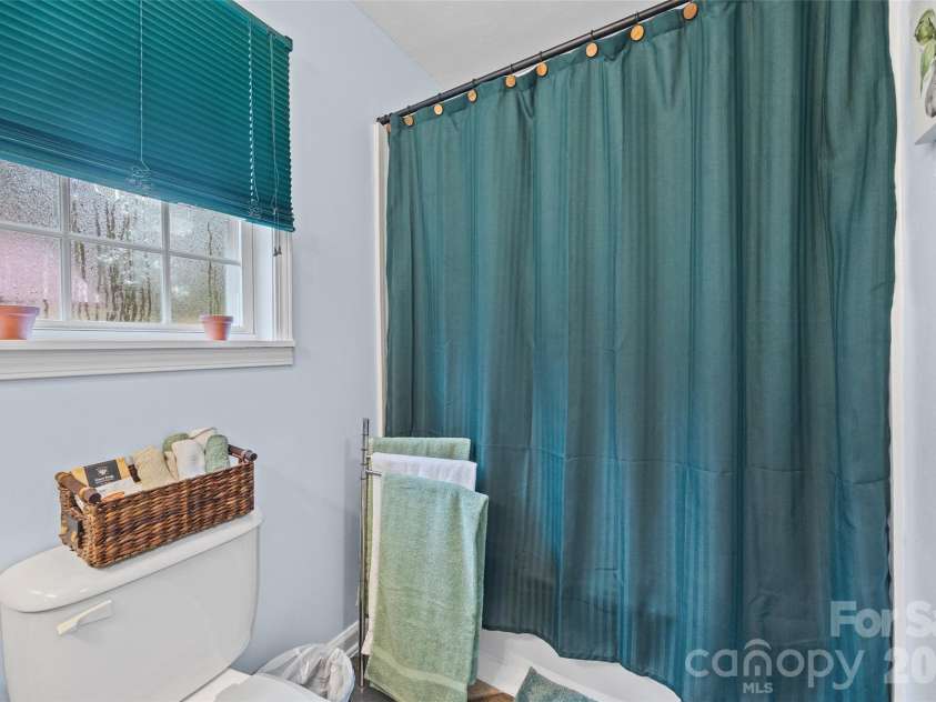 30 Seventh Street, York, SC 29745.  MLS# CAR4387383, YatesRealty ID 27676. 
