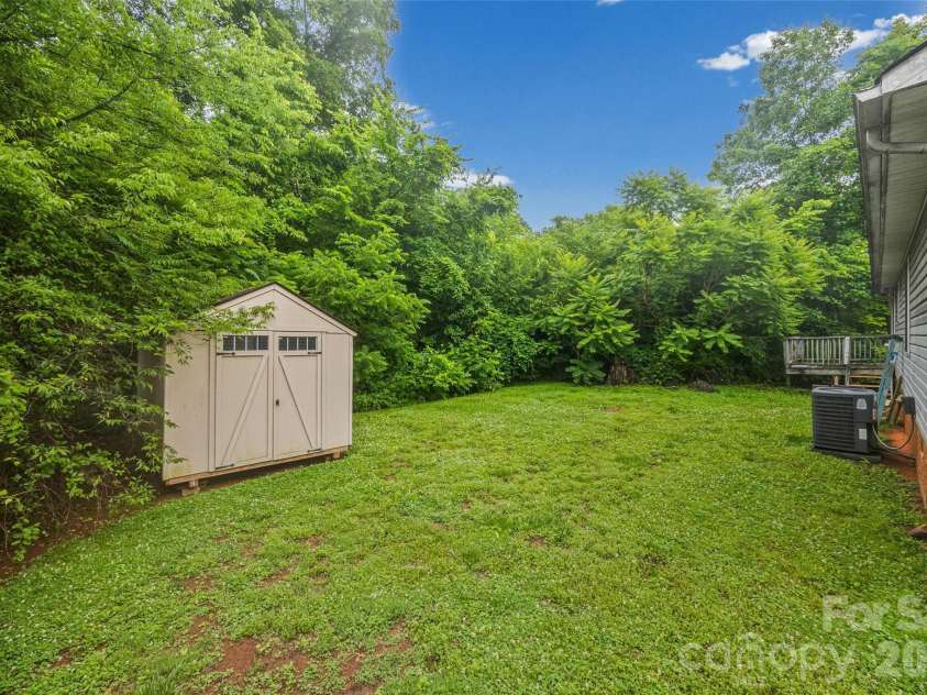 30 Seventh Street, York, SC 29745.  MLS# CAR4387383, YatesRealty ID 27676. 