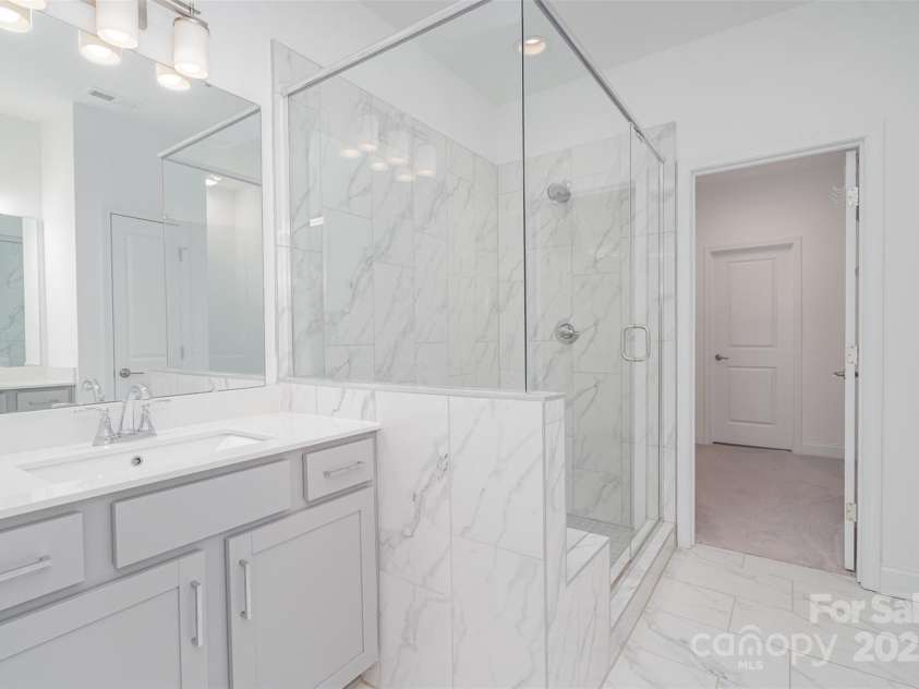 10155 Rainier Trail Drive, Huntersville, NC 28078.  MLS# CAR4279174, YatesRealty ID 27677. 