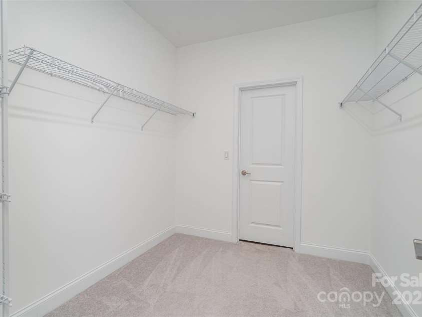 10155 Rainier Trail Drive, Huntersville, NC 28078.  MLS# CAR4279174, YatesRealty ID 27677. 