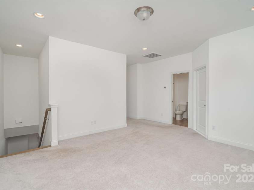 10155 Rainier Trail Drive, Huntersville, NC 28078.  MLS# CAR4279174, YatesRealty ID 27677. 