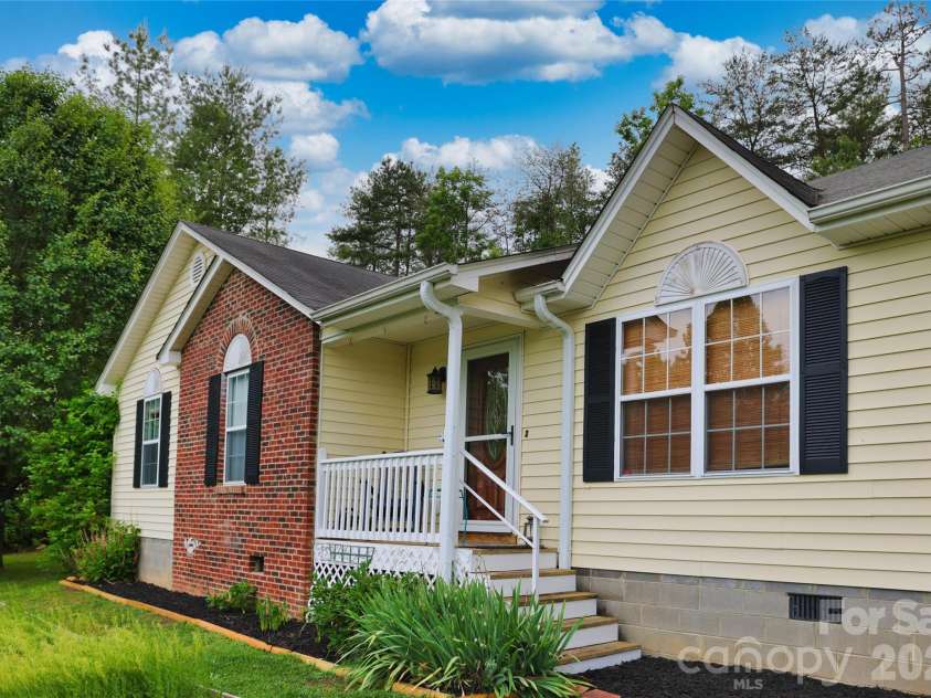 1798 New Stock Road, Weaverville, NC 28787.  MLS# CAR4379856, YatesRealty ID 27678. 