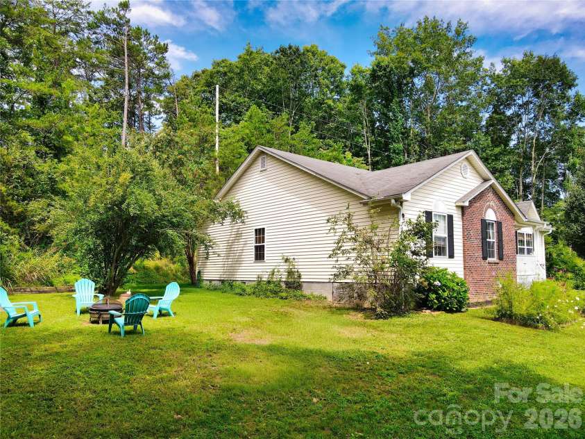 1798 New Stock Road, Weaverville, NC 28787.  MLS# CAR4424383, YatesRealty ID 27678. 
