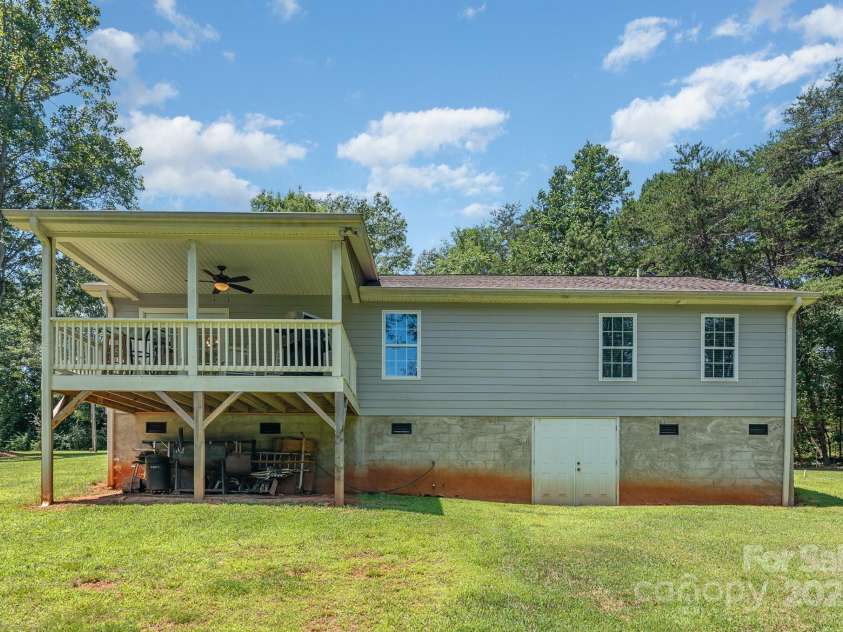 4206 Gladstone Lane, Maiden, NC 28650.  MLS# CAR4280951, YatesRealty ID 27678. Backyard