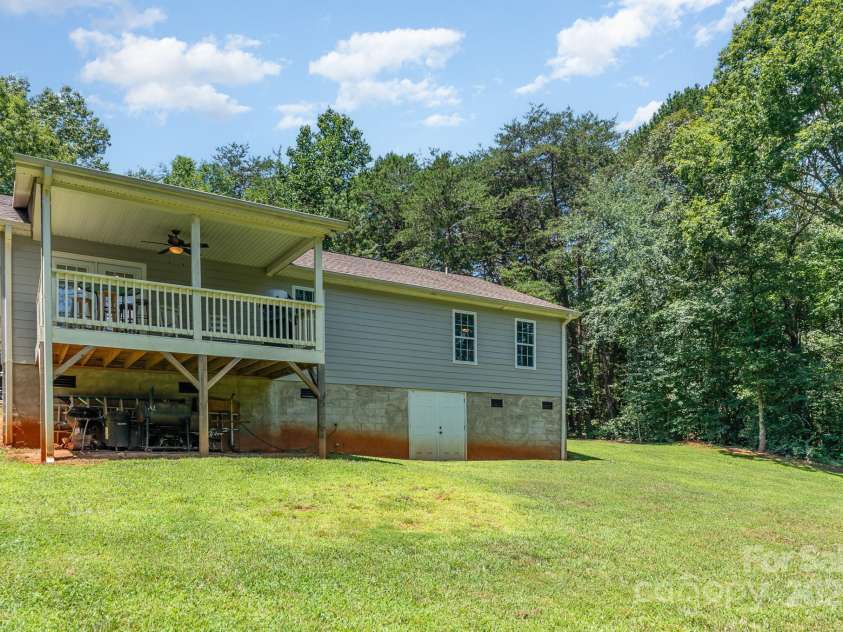 4206 Gladstone Lane, Maiden, NC 28650.  MLS# CAR4280951, YatesRealty ID 27678. Backyard View