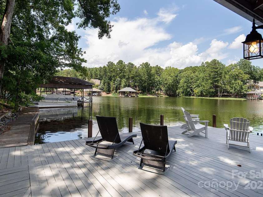 550 Deerfield Road, Mount Gilead, NC 27306.  MLS# CAR4281957, YatesRealty ID 27679. 