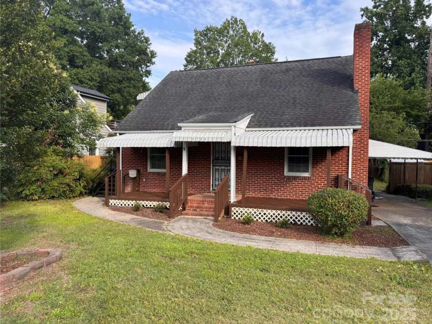 3726 The Plaza None, Charlotte, NC 28205.  MLS# CAR4265235, YatesRealty ID 2768. 