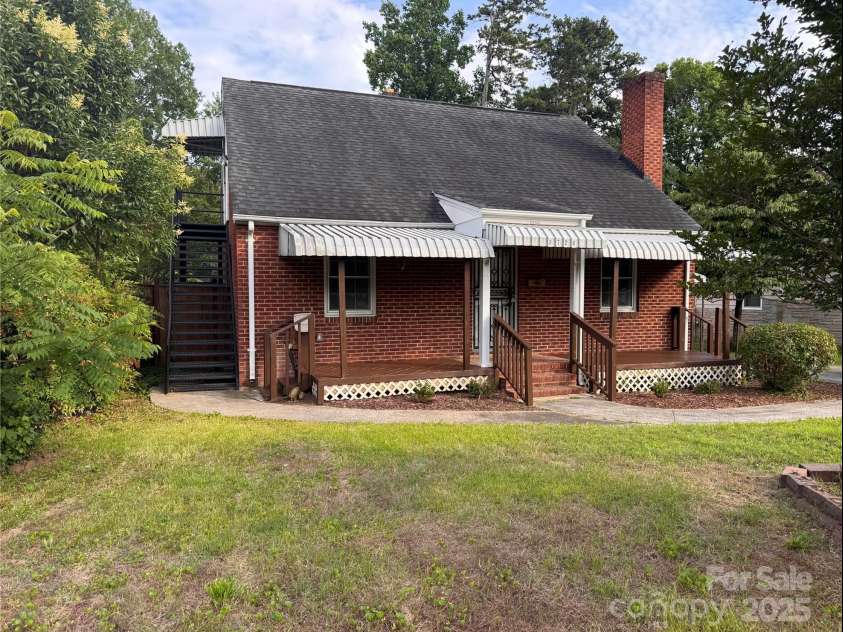 3726 The Plaza None, Charlotte, NC 28205.  MLS# CAR4265235, YatesRealty ID 2768. 