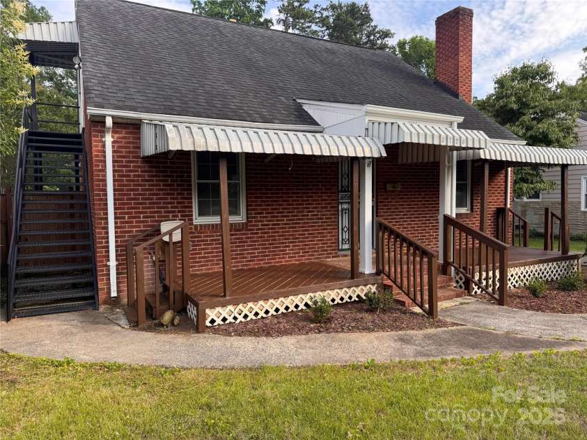 3726 The Plaza None, Charlotte, NC 28205.  MLS# CAR4265235, YatesRealty ID 2768. 