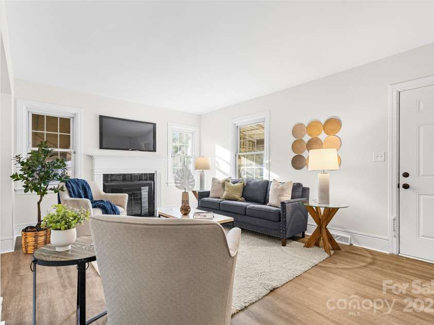 3726 The Plaza None, Charlotte, NC 28205.  MLS# CAR4265235, YatesRealty ID 2768. 