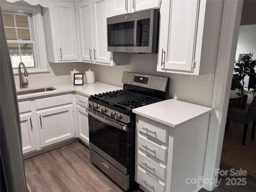 3726 The Plaza None, Charlotte, NC 28205.  MLS# CAR4265235, YatesRealty ID 2768. 