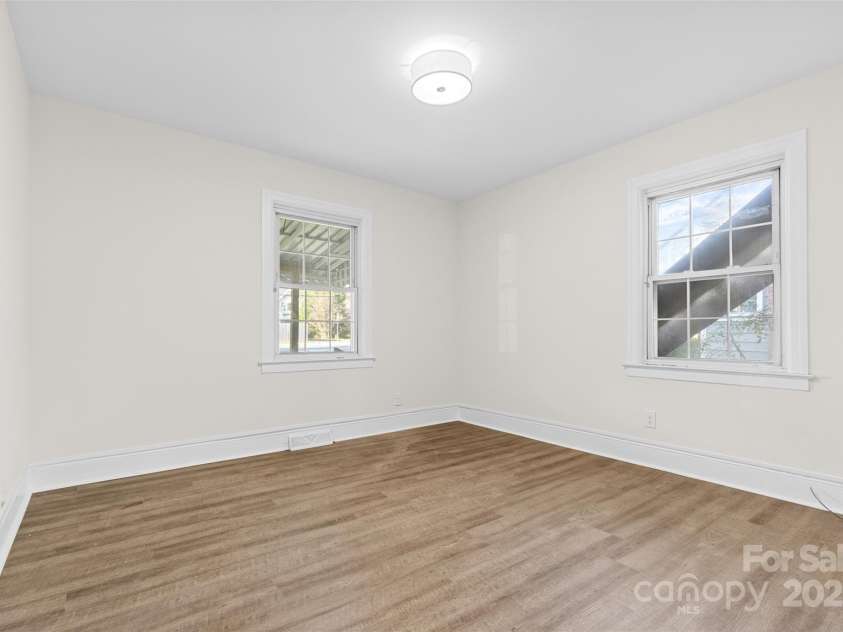 3726 The Plaza None, Charlotte, NC 28205.  MLS# CAR4265235, YatesRealty ID 2768. Front Main Floor bedroom