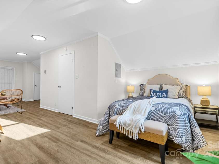 3726 The Plaza None, Charlotte, NC 28205.  MLS# CAR4265235, YatesRealty ID 2768. Upper Level
