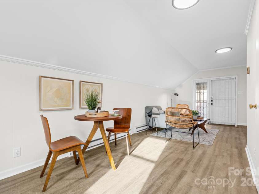 3726 The Plaza None, Charlotte, NC 28205.  MLS# CAR4265235, YatesRealty ID 2768. Upper Level