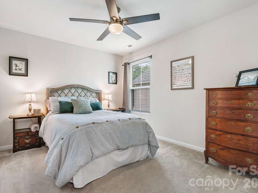 1631 Hooper Court, Charlotte, NC 28212.  MLS# CAR4368982, YatesRealty ID 27680. 2nd Bedroom