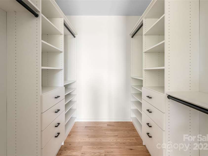 502 Wilma Dykeman Trail, Asheville, NC 28804.  MLS# CAR4271749, YatesRealty ID 27683. Custom Built-In Organization