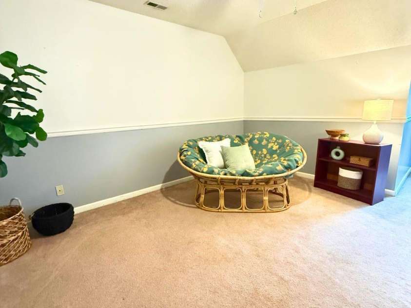 5969 Gold Creek Estate Drive, Hickory, NC 28601.  MLS# CAR4346268, YatesRealty ID 27683. Upstairs Bedroom 2