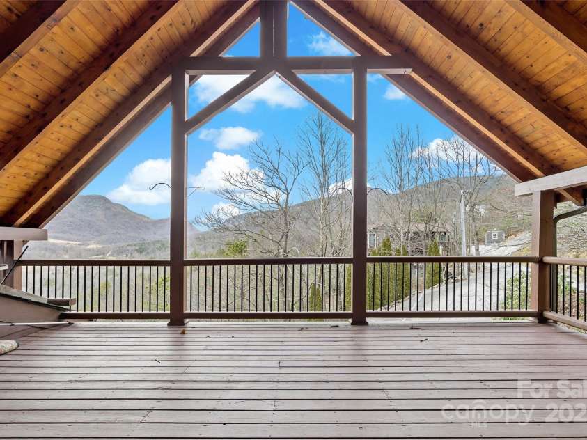 60 Valley View Drive, Marion, NC 28752.  MLS# CAR4217189, YatesRealty ID 27684. Private porch from upper bedroom suite/loft