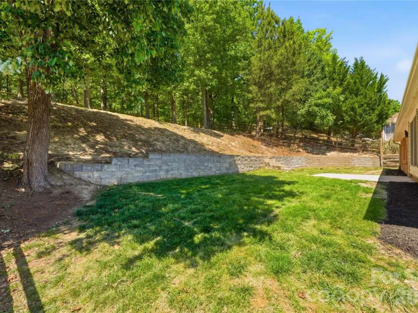 772 Monticello Drive, Fort Mill, SC 29708.  MLS# CAR4371119, YatesRealty ID 27685. Backyard