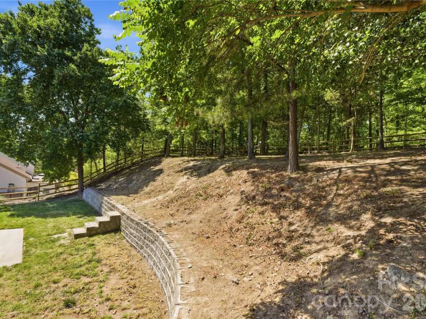 772 Monticello Drive, Fort Mill, SC 29708.  MLS# CAR4371119, YatesRealty ID 27685. Backyard
