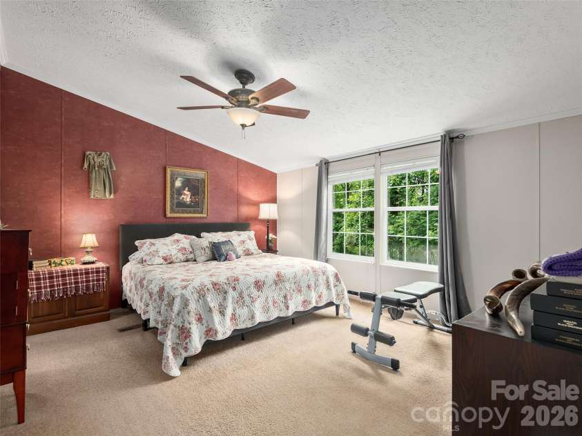 166 Indian Springs Road, Clyde, NC 28721.  MLS# CAR4386588, YatesRealty ID 27686. 