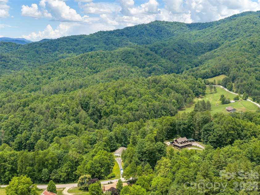 166 Indian Springs Road, Clyde, NC 28721.  MLS# CAR4386588, YatesRealty ID 27686. 