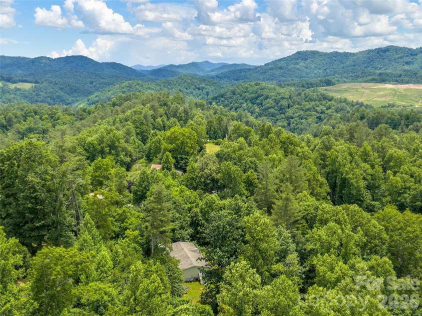 166 Indian Springs Road, Clyde, NC 28721.  MLS# CAR4386588, YatesRealty ID 27686. 