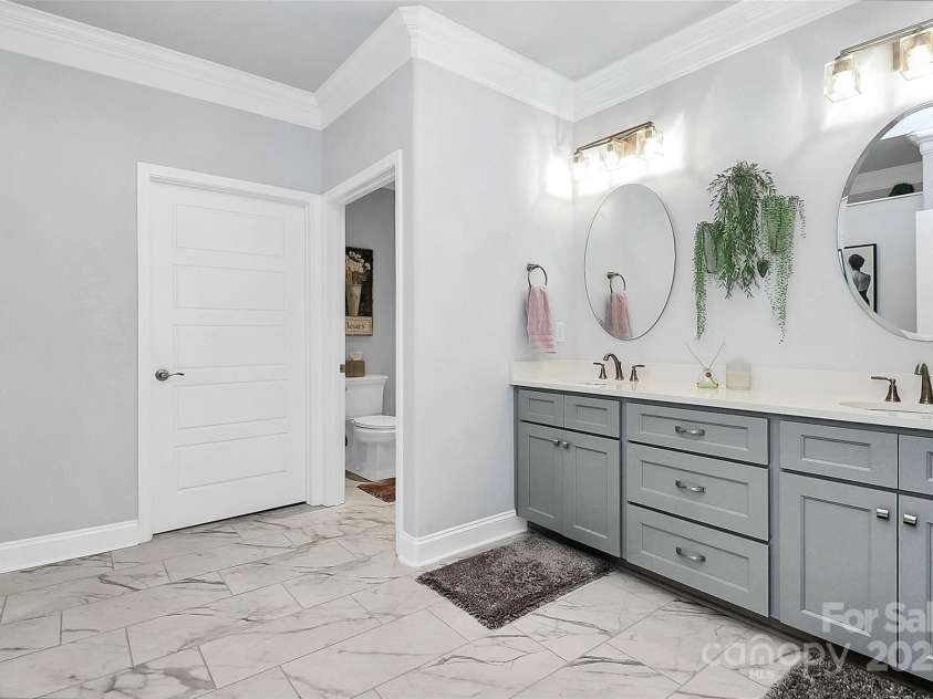 5107 Silver Trace Lane, Denver, NC 28037.  MLS# CAR4284050, YatesRealty ID 27686. 