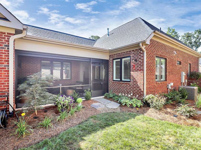 5107 Silver Trace Lane, Denver, NC 28037.  MLS# CAR4284050, YatesRealty ID 27686. 