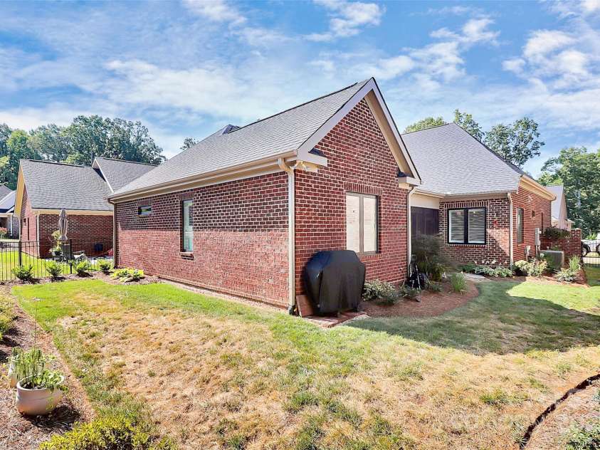 5107 Silver Trace Lane, Denver, NC 28037.  MLS# CAR4284050, YatesRealty ID 27686. 