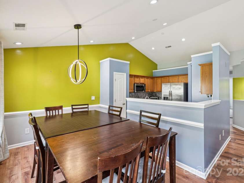 16009 Stuarts Draft Court, Charlotte, NC 28278.  MLS# CAR4278928, YatesRealty ID 27688. 