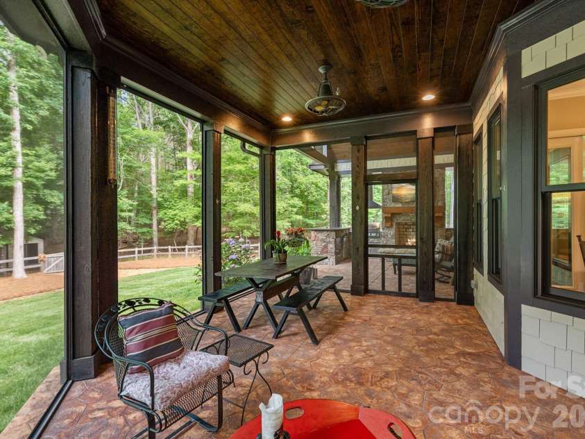 6808 Live Oaks Lane, Waxhaw, NC 28173.  MLS# CAR4388125, YatesRealty ID 27688. Screened Porch 