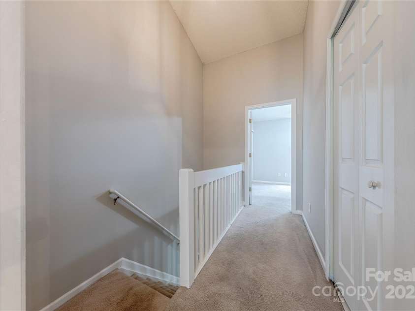 1809 Birch Heights Court, Charlotte, NC 28213.  MLS# CAR4291538, YatesRealty ID 2769. 