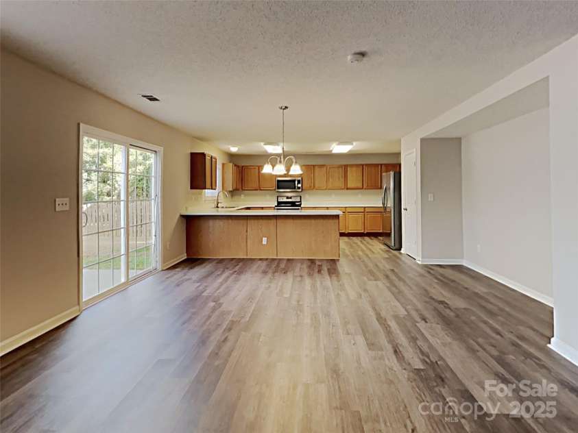 10710 Whithorn Way, Charlotte, NC 28278.  MLS# CAR4255049, YatesRealty ID 27692. 